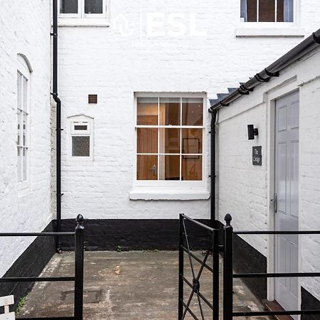 Super Central - Quiet - 2 Bedroom Cottage Shrewsbury Exterior foto